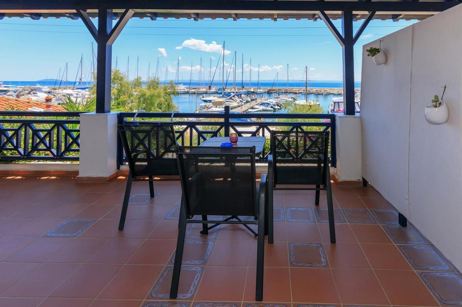 Apartament Nikiti Seafront Blue Zewnętrze zdjęcie
